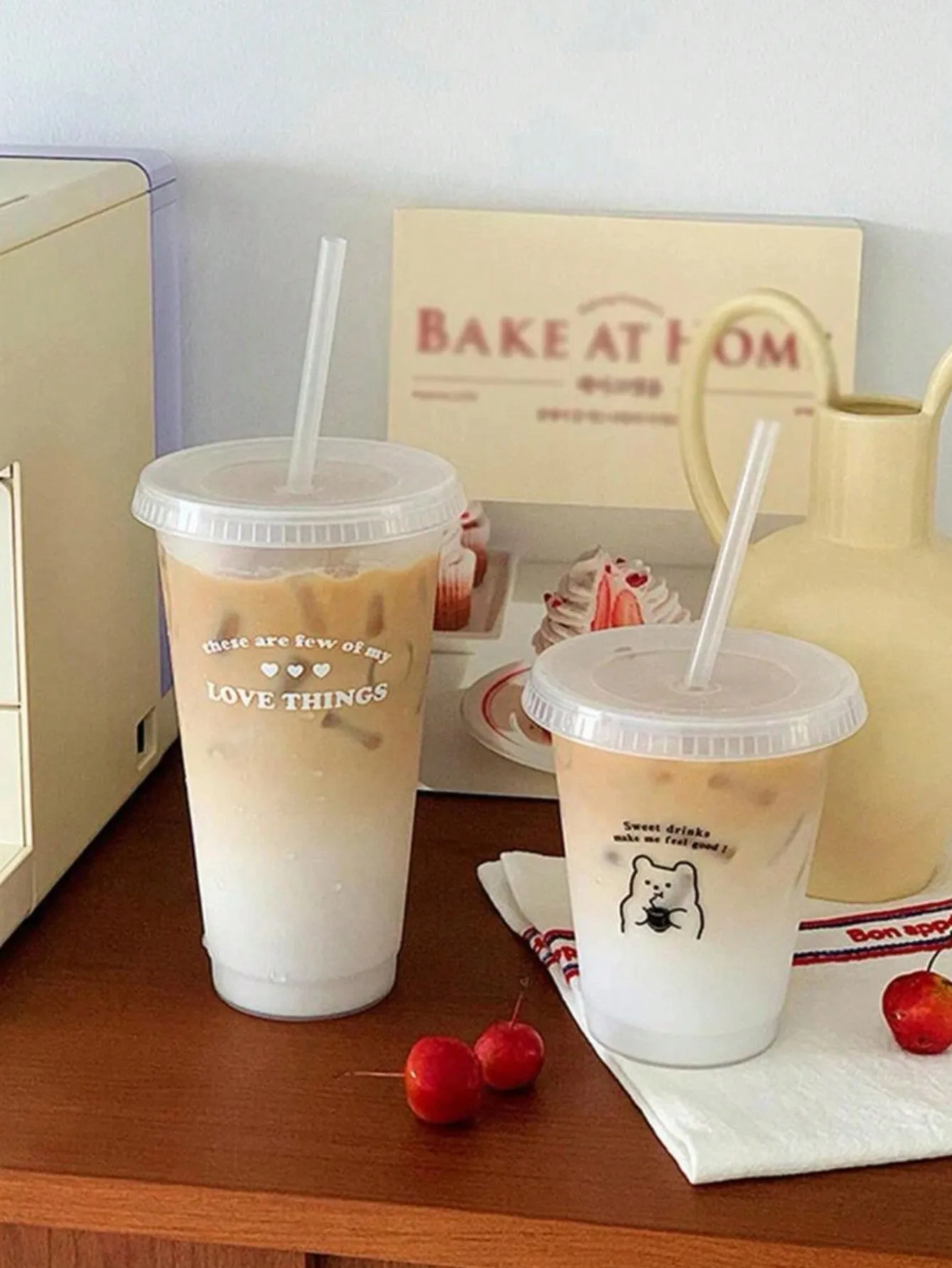 1pc English Letters Bear Plastic Straw Cup Girl Heart Water Cup Portable Coffee Cup Juice Cup
